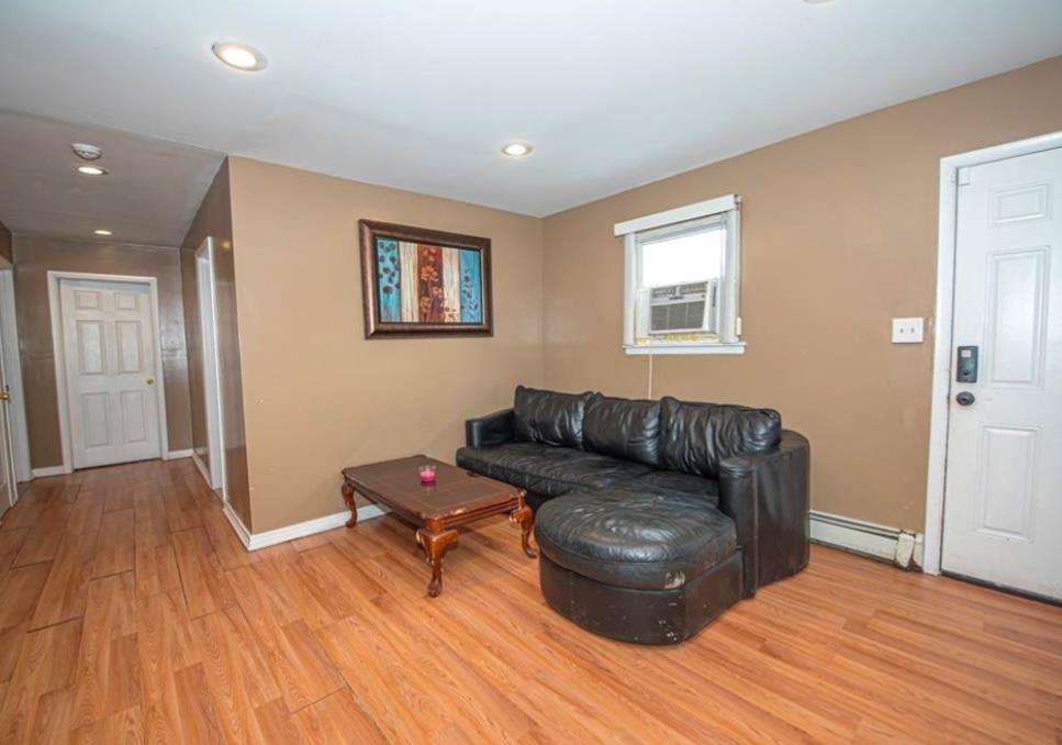 254 Albany Avenue, Amityville, New York image 3