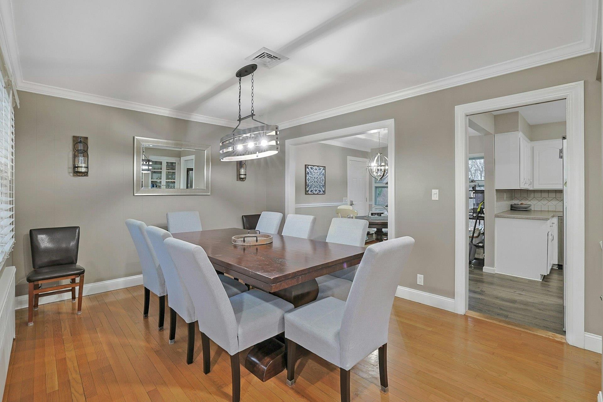48 Galloway Lane, Valhalla, New York image 11