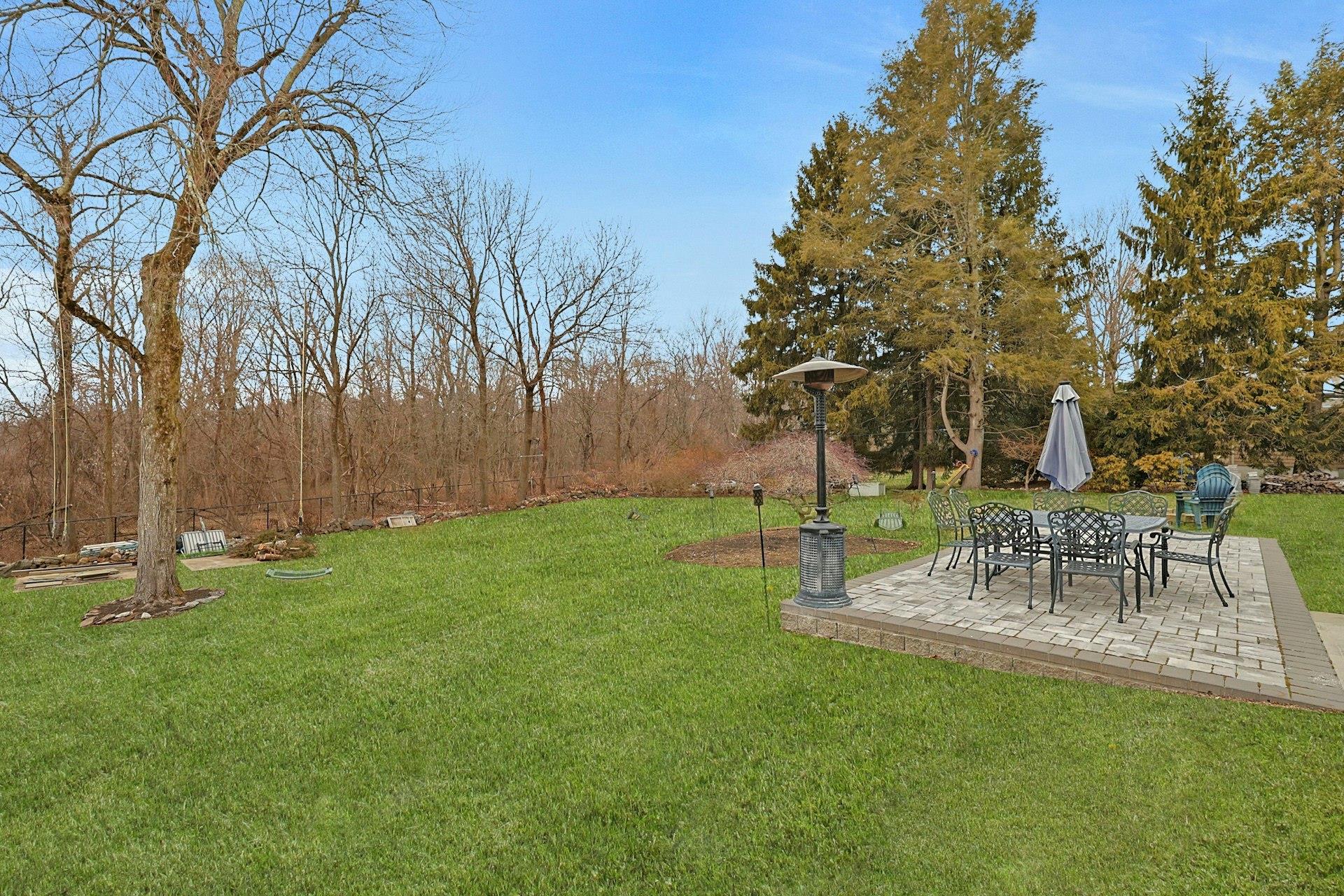 48 Galloway Lane, Valhalla, New York image 45
