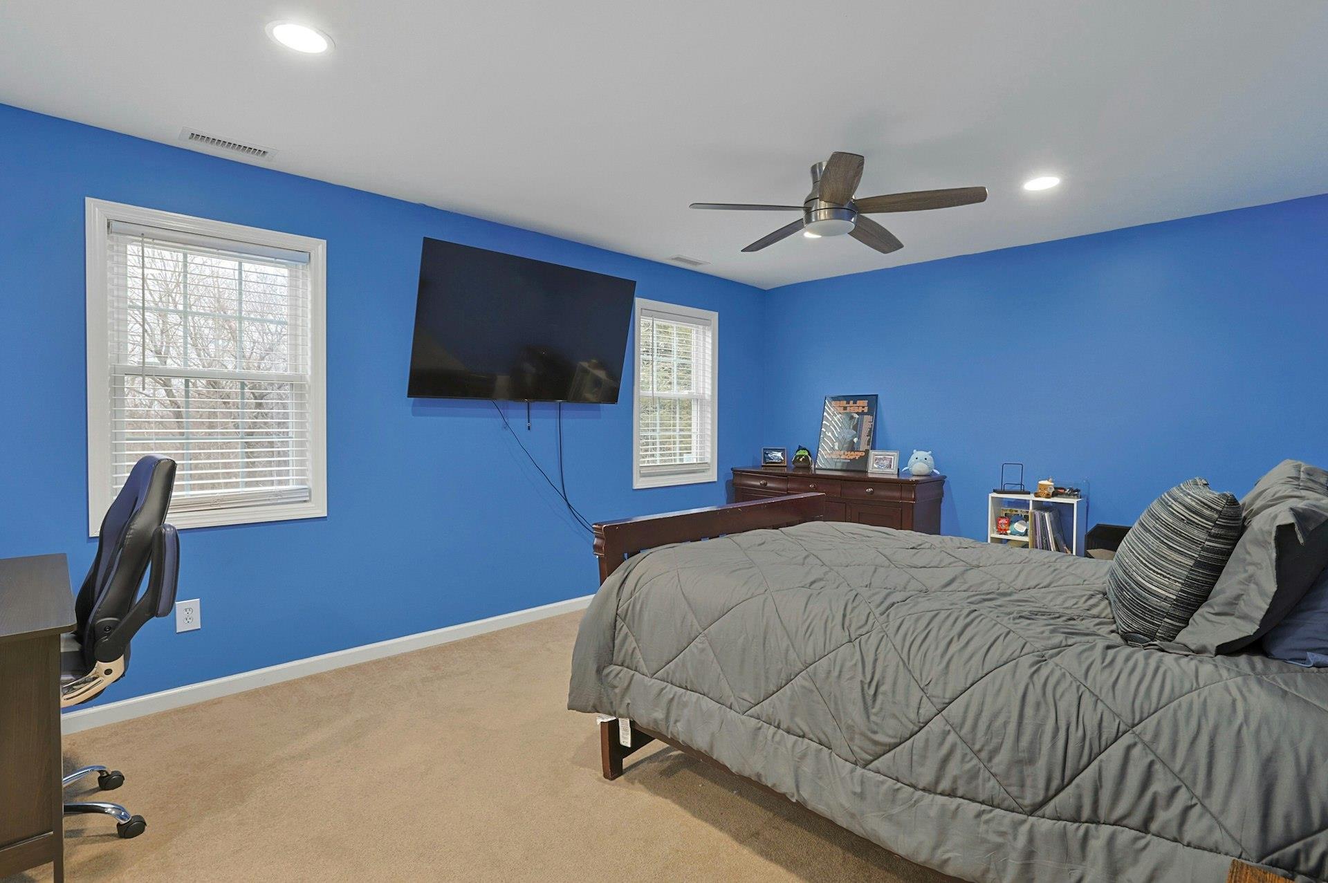 48 Galloway Lane, Valhalla, New York image 31