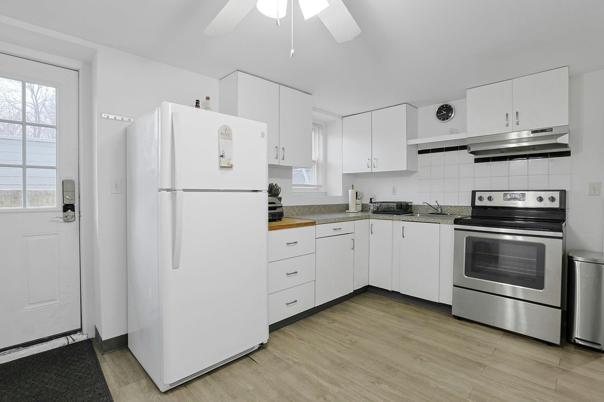 48 Galloway Lane, Valhalla, New York image 33
