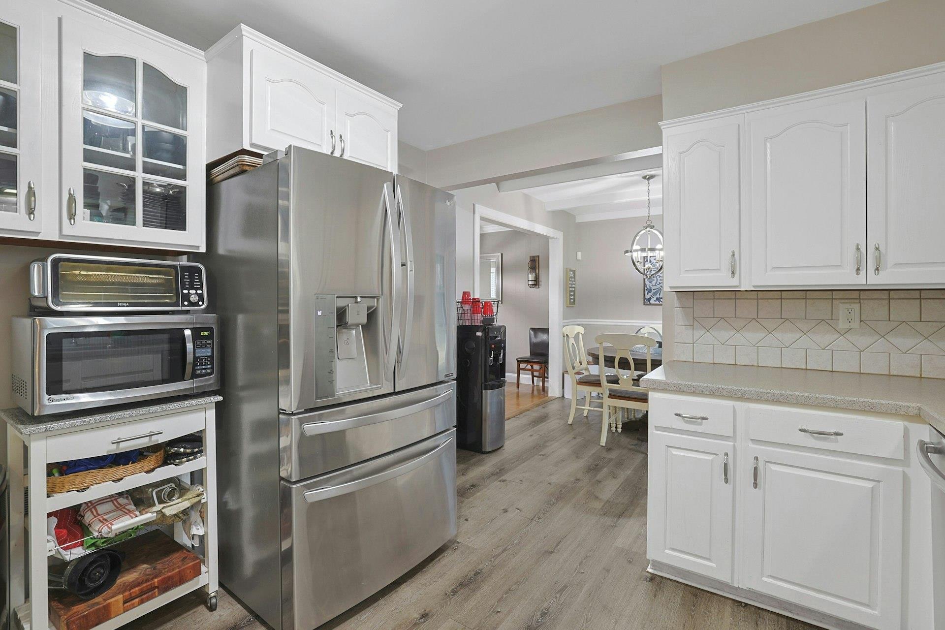 48 Galloway Lane, Valhalla, New York image 18