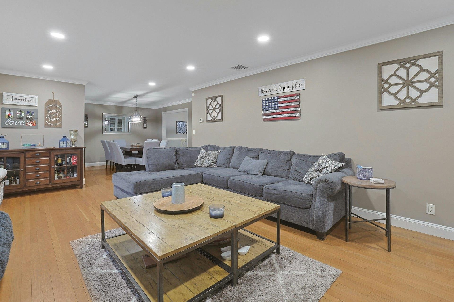 48 Galloway Lane, Valhalla, New York image 9