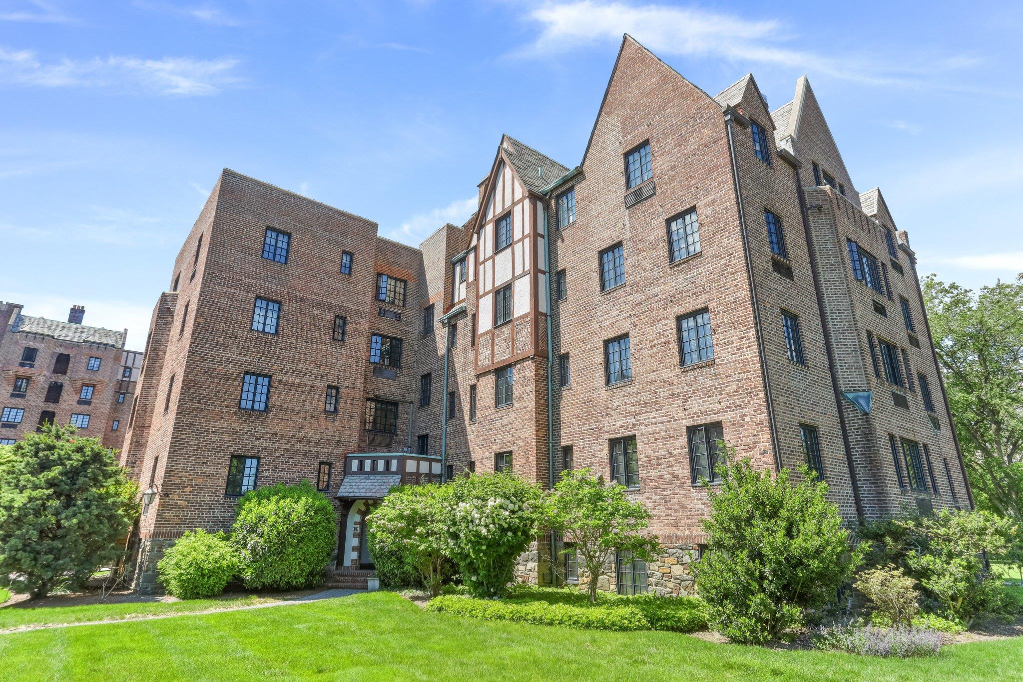 66 Milton Road #K23, Rye, New York image 1