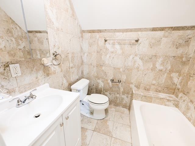 128 Union Street, Mineola, New York image 26
