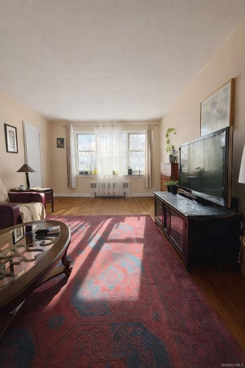 15033 Jewel Avenue 303B Flushing NY 11367