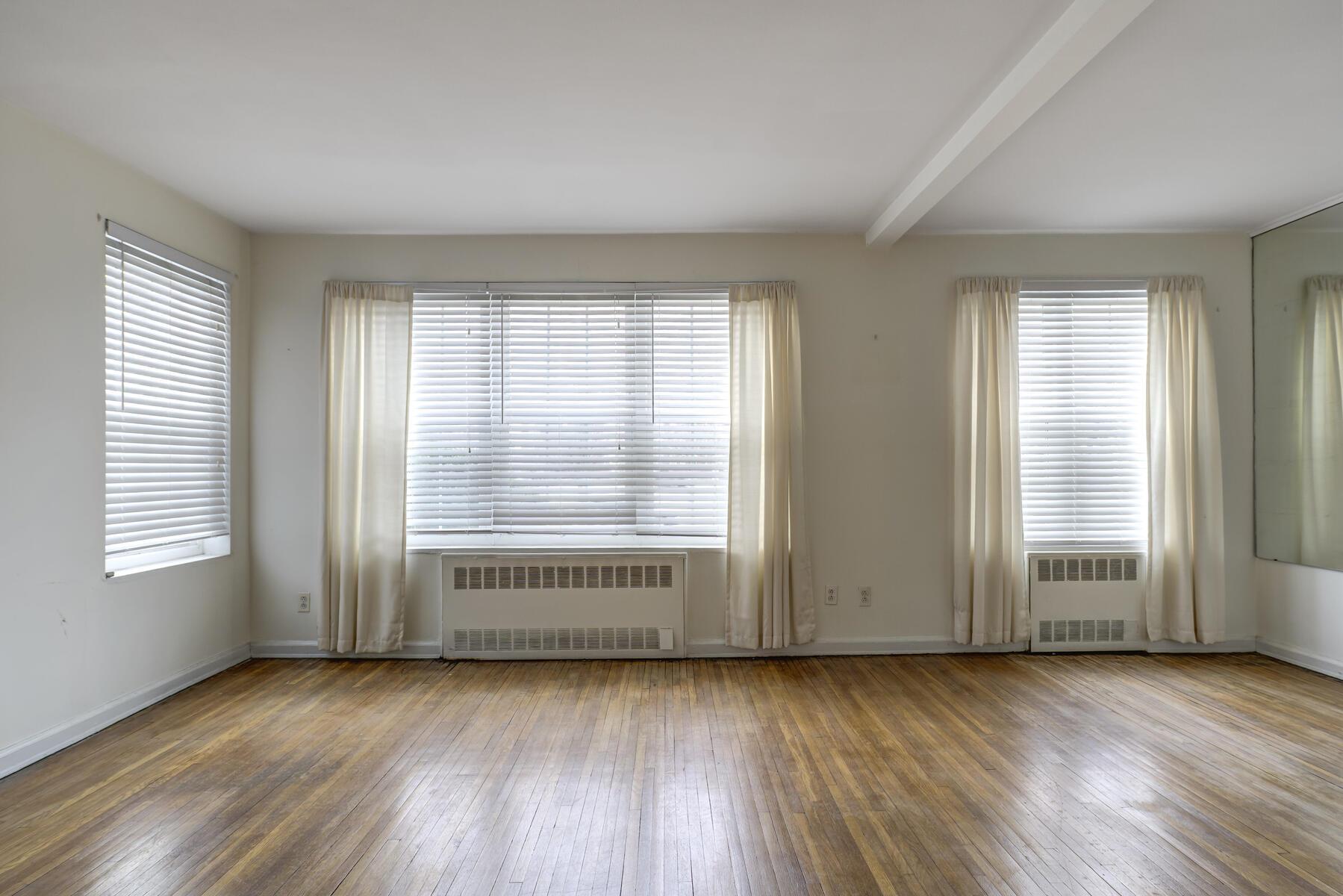 366 Stewart Avenue #A8, Garden City, New York image 7