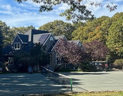 74 Lakeside Lane Westhampton NY 11977