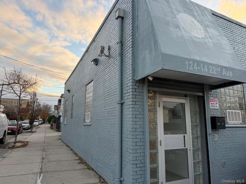 12414 22nd Avenue College Point NY 11356