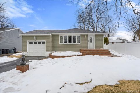 156 N Pine Street Massapequa NY 11758