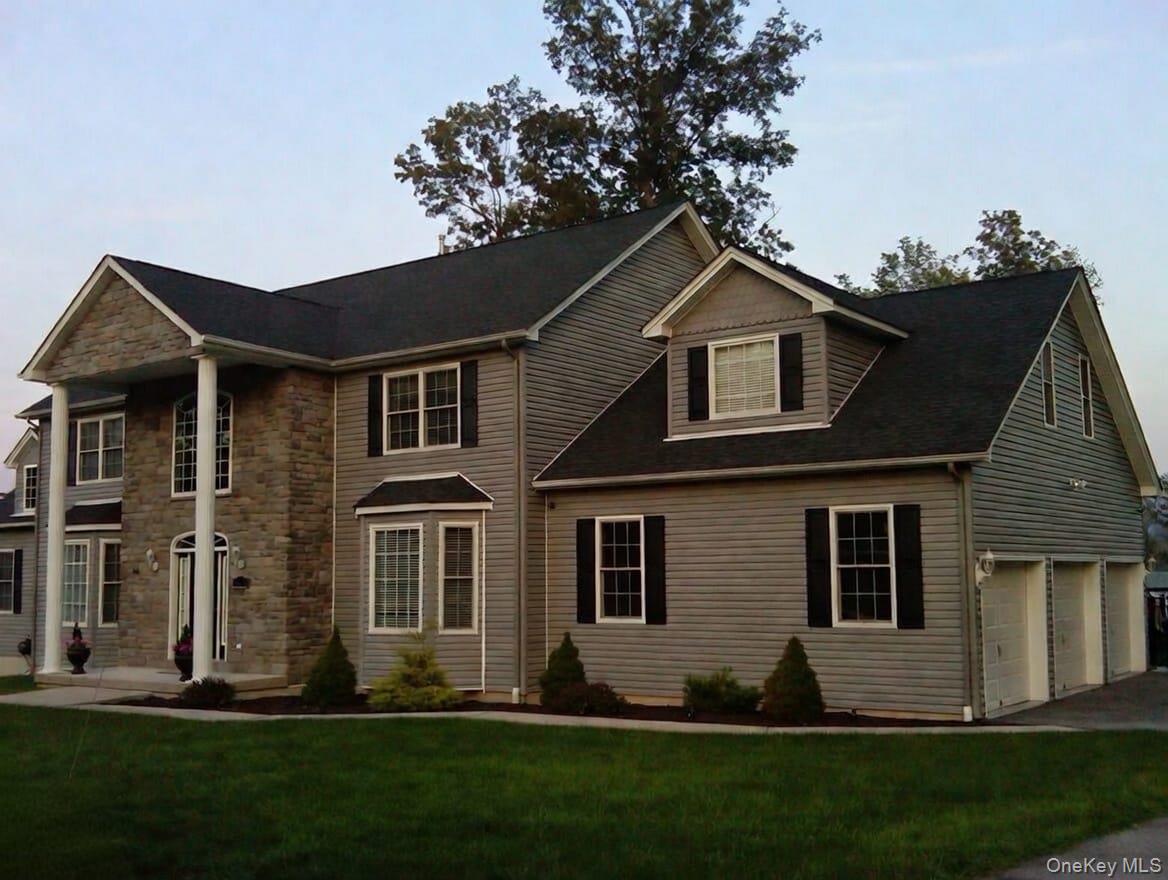 104 Winding Brook Court