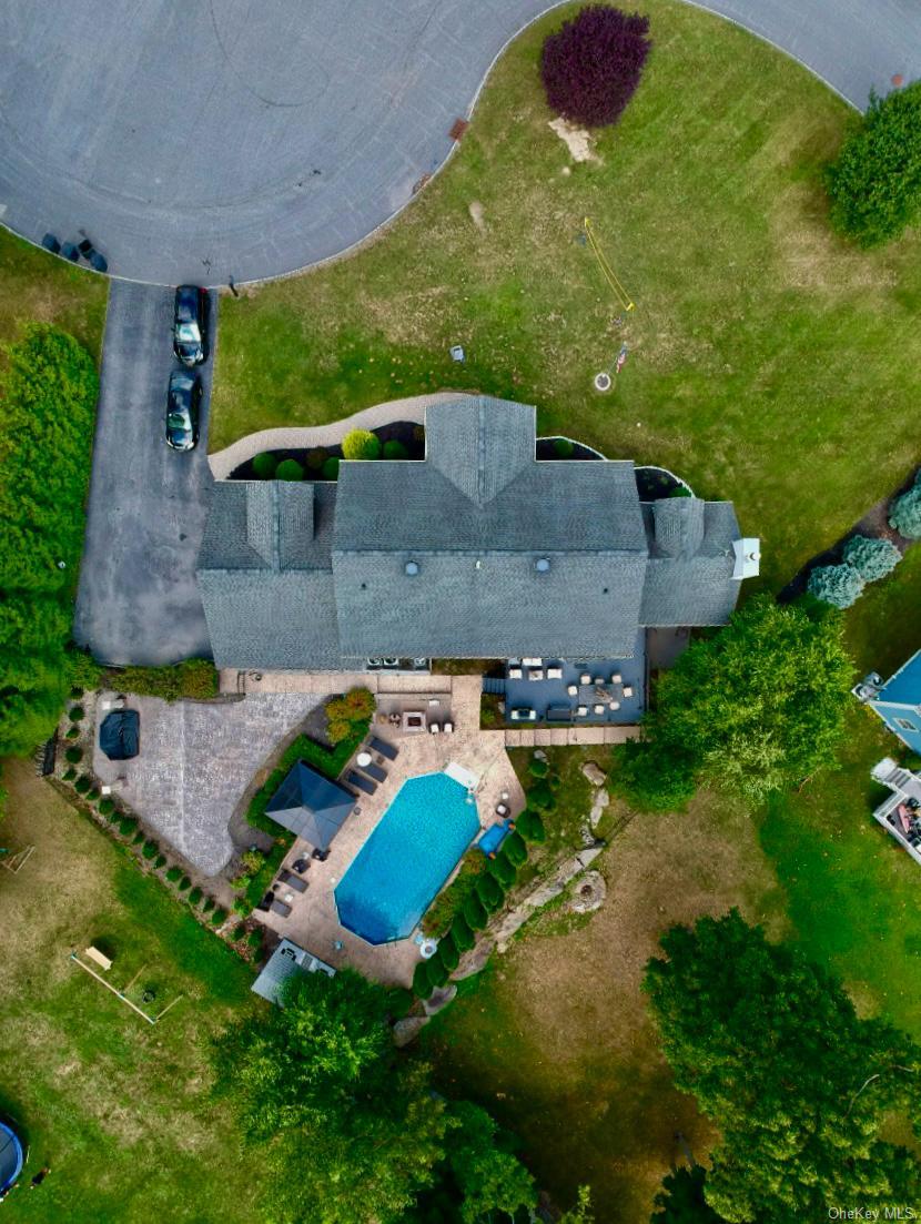 104 Winding Brook Court