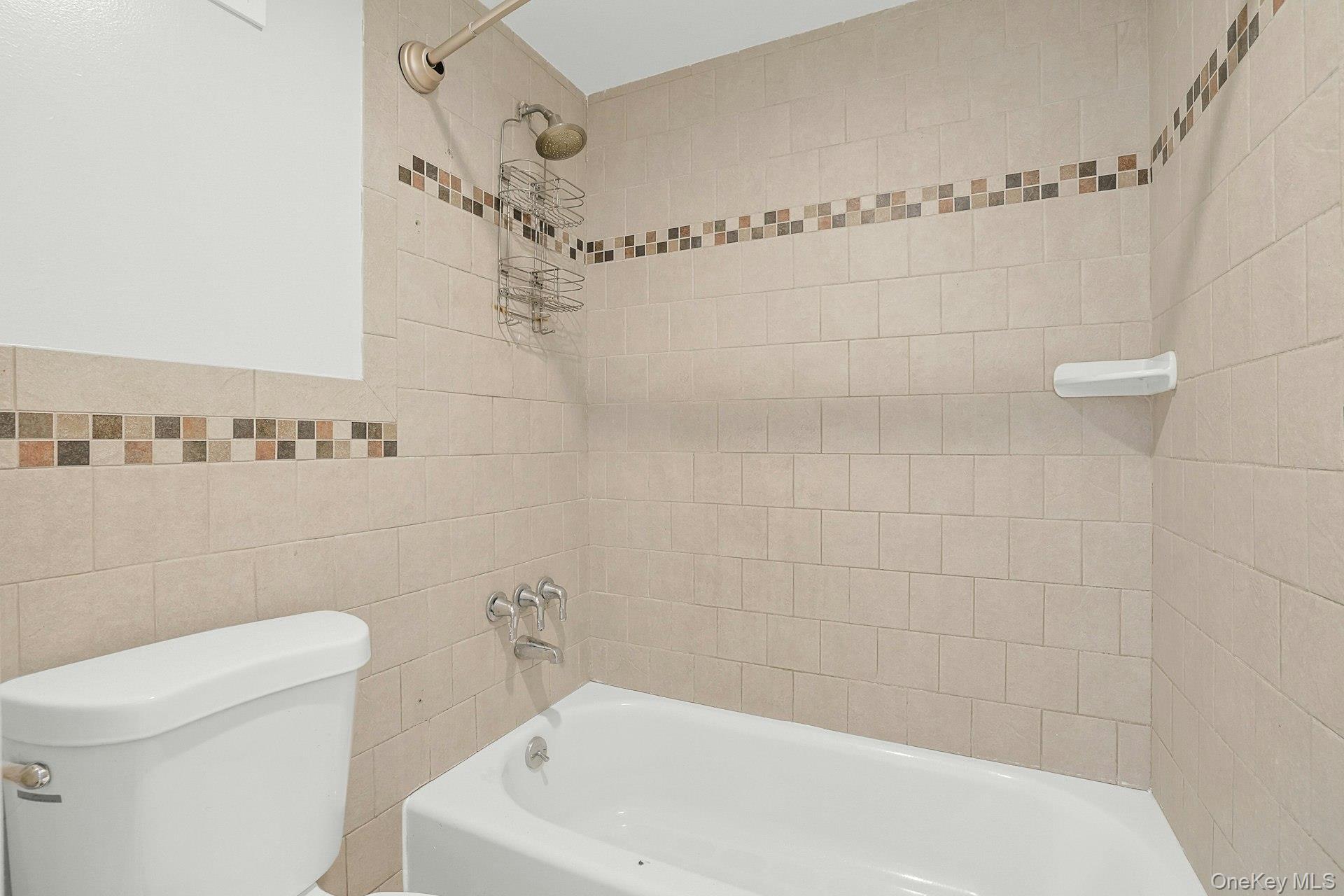 White Plains, New York 10607, United States, 3 Bedrooms Bedrooms, ,2 BathroomsBathrooms,Residential,Active,220592