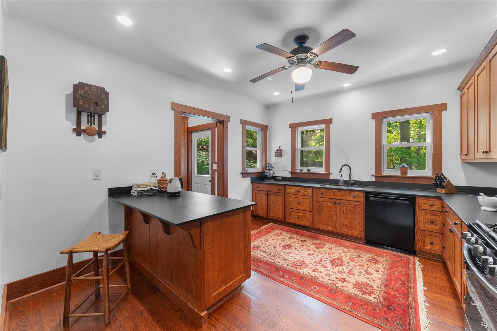 101 Mohican Park Avenue, Dobbs Ferry, New York image 16