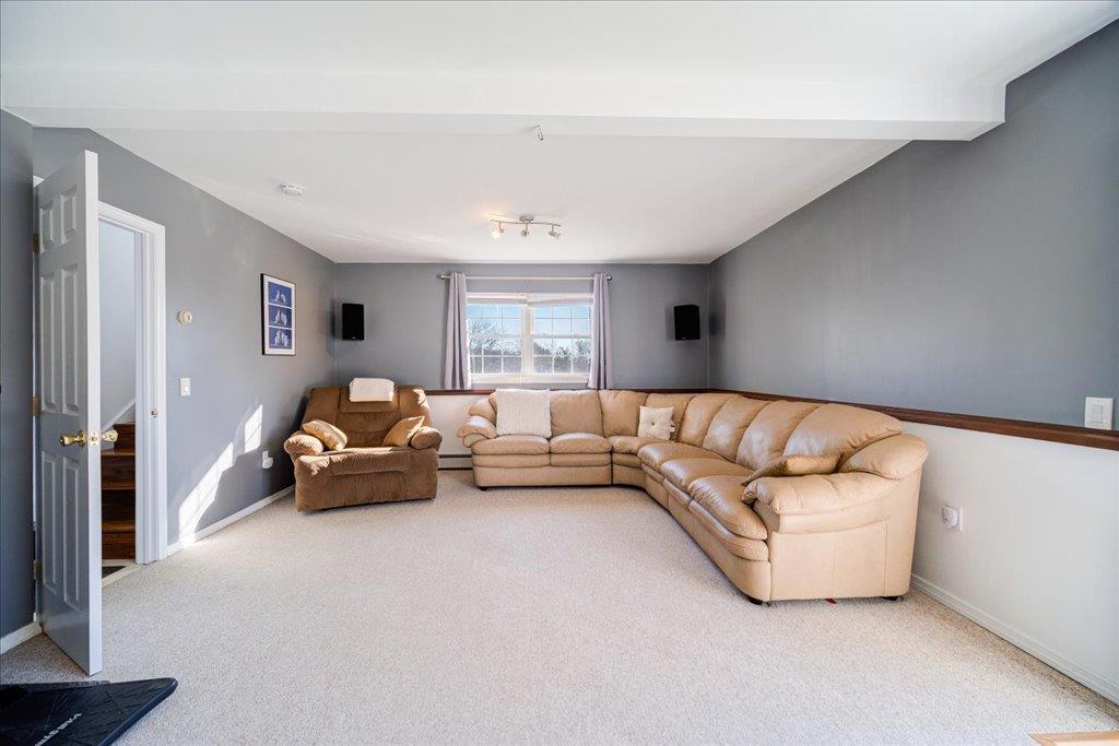 15 Grady Hill Court, Poughkeepsie, New York image 32