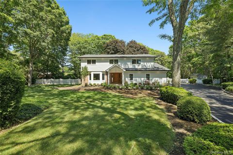 Homes For Sale - 6 Washington Avenue<br/> Suffolk County, Dix Hills, NY 11746