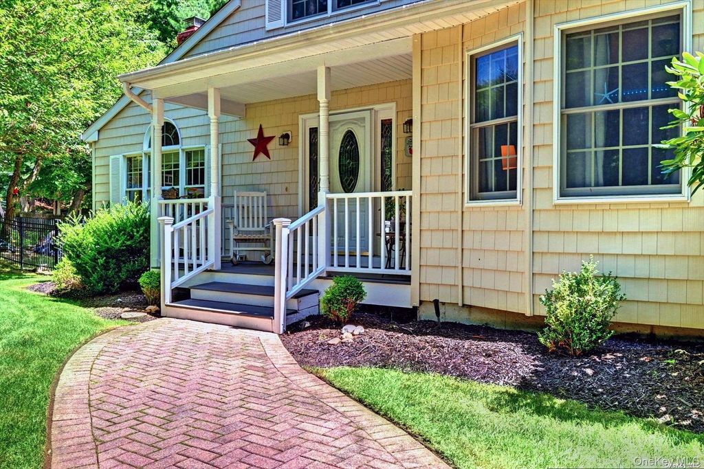 Photo of 150 N North Woods Drive, Wading River, NY 11792 (MLS # 986004)