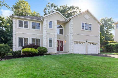 Homes For Sale - 5 Dennis Mchugh Court<br/> Tappan, NY 10983