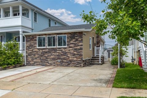 Photo of 38 Kent Road, Island Park, NY 11558 (MLS # 867619)