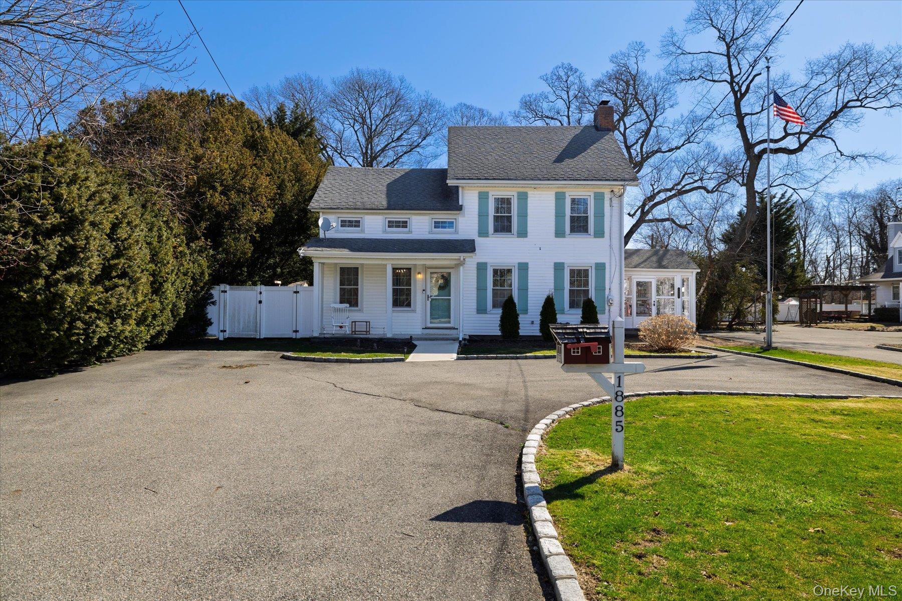 1885 Washington Avenue