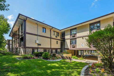 Homes For Sale - 258 N Main Street #C-19<br/> Spring Valley, NY 10977