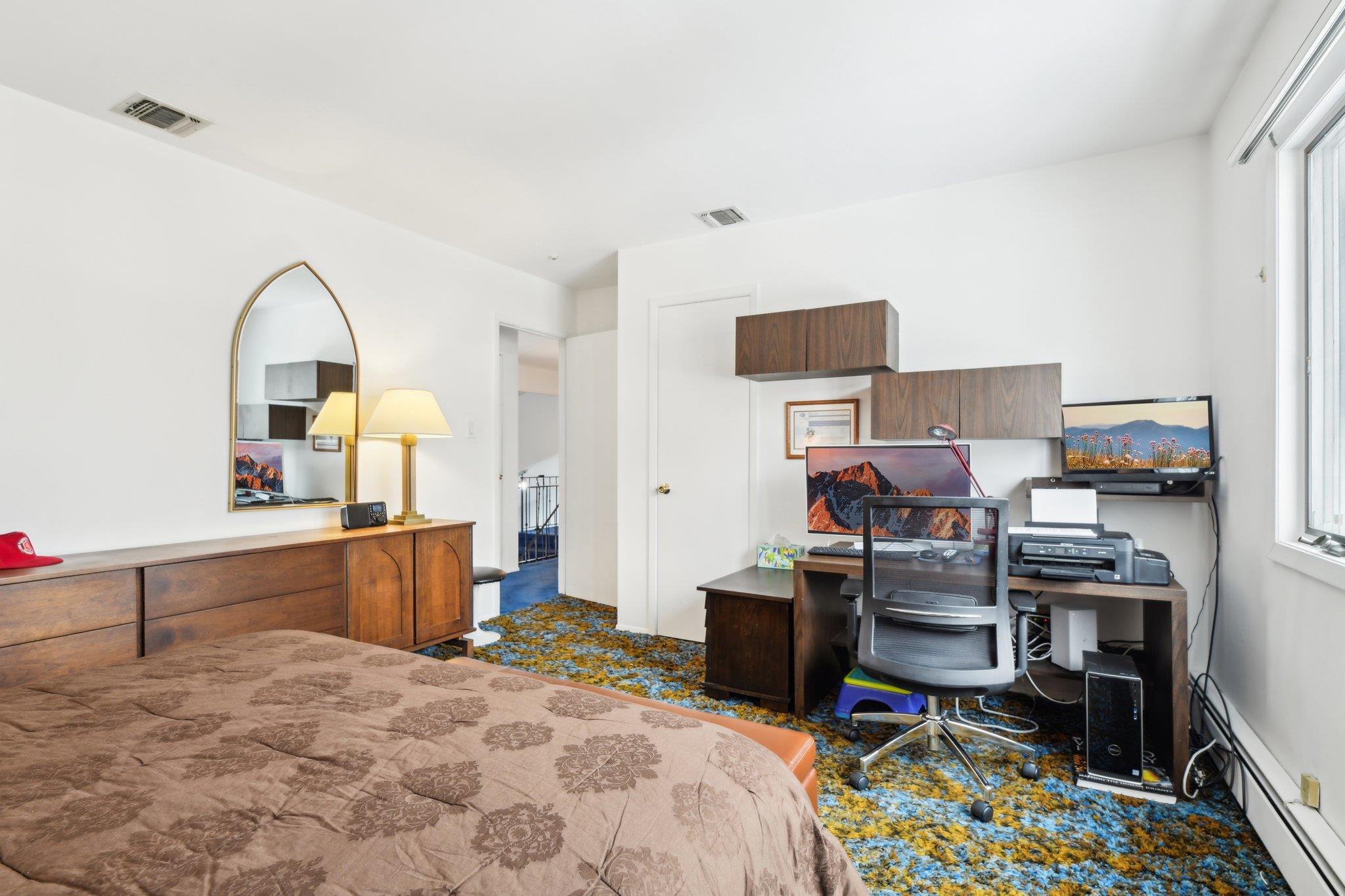 68 Barry Lane, Syosset, New York image 34