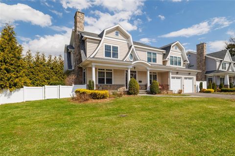 99 Yale Place Rockville Centre NY 11570
