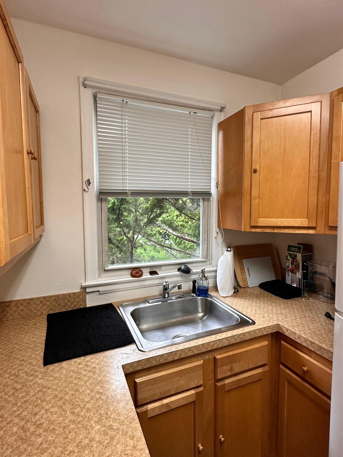10 Burbank Street 2A