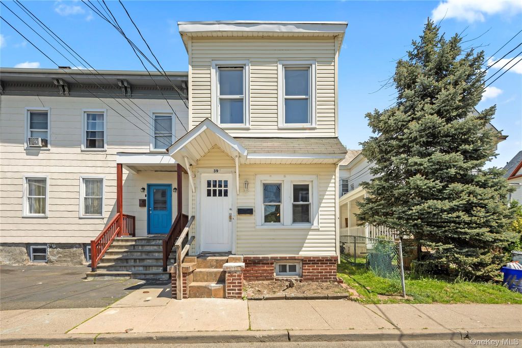 Photo of 39 Third Street, Haverstraw, NY 10927 (MLS # 994595)