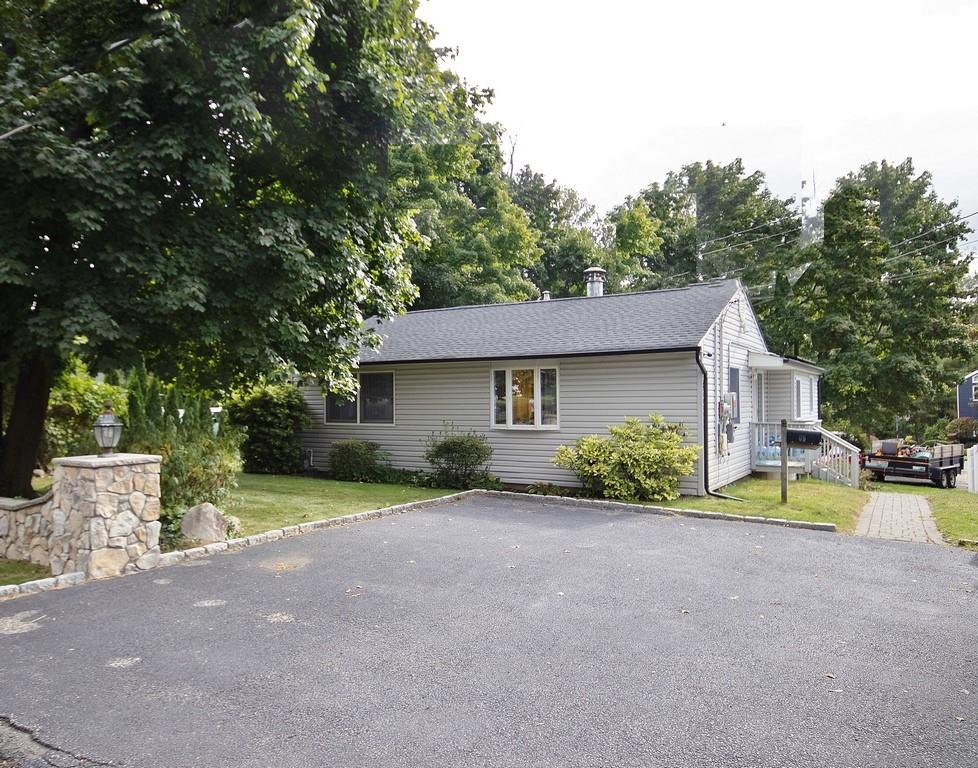 65 Blauvelt Road, Nanuet, New York image 3