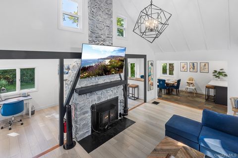 Homes For Sale - 35 Lake Trail<br/> Putnam County, Carmel, NY 10512