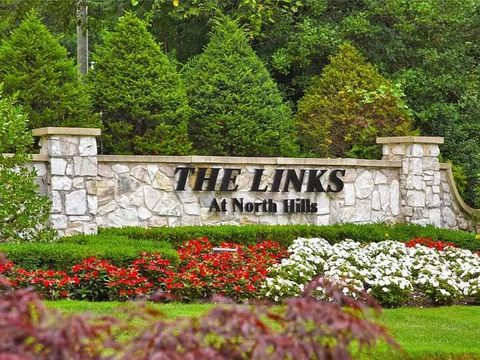 333 Baltustrol Circle Roslyn NY 11576