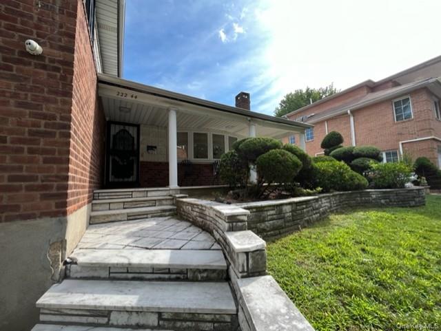 222-44 garland Drive