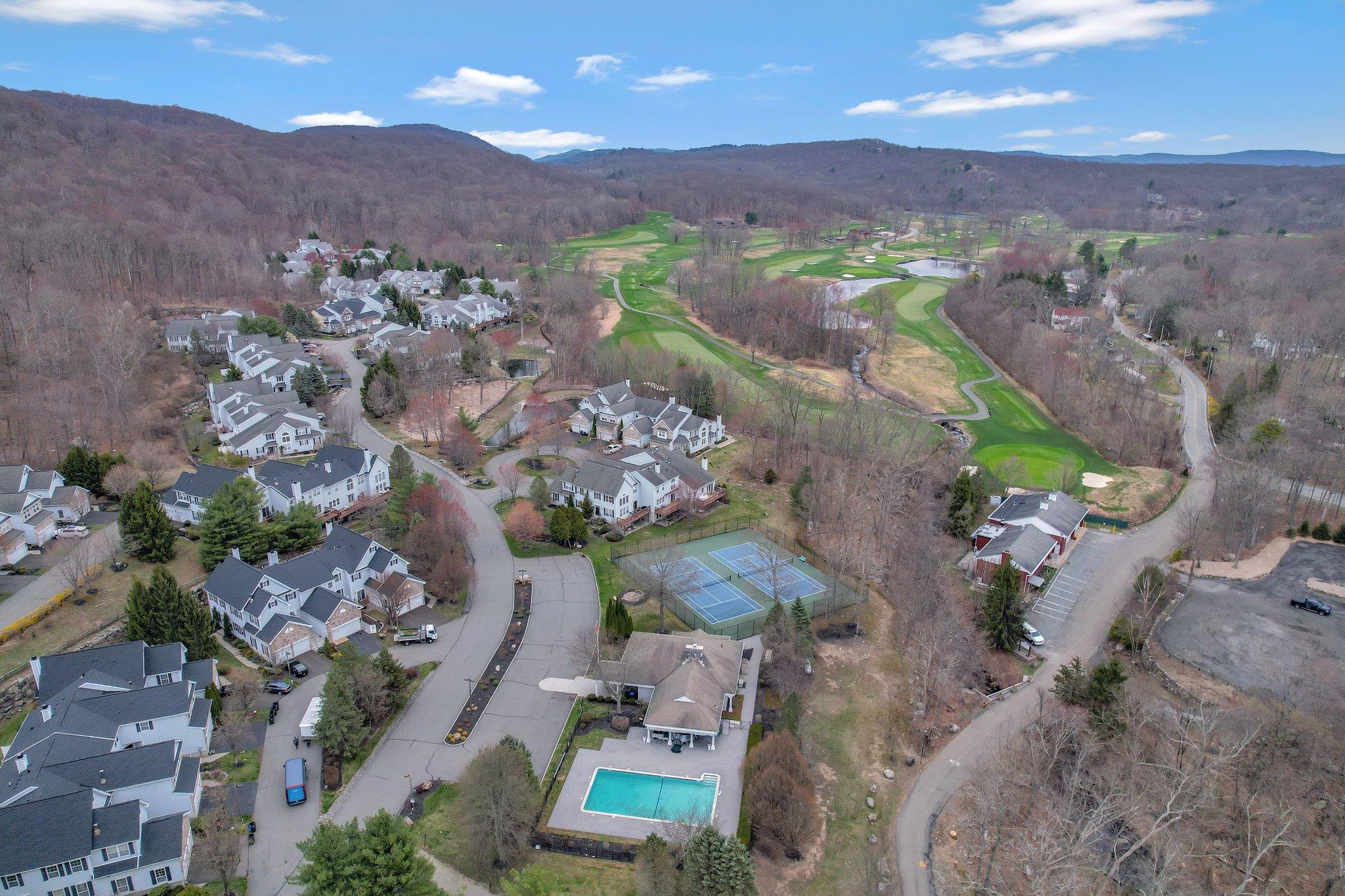 75 Woodlands Drive, Tuxedo Park, New York image 40