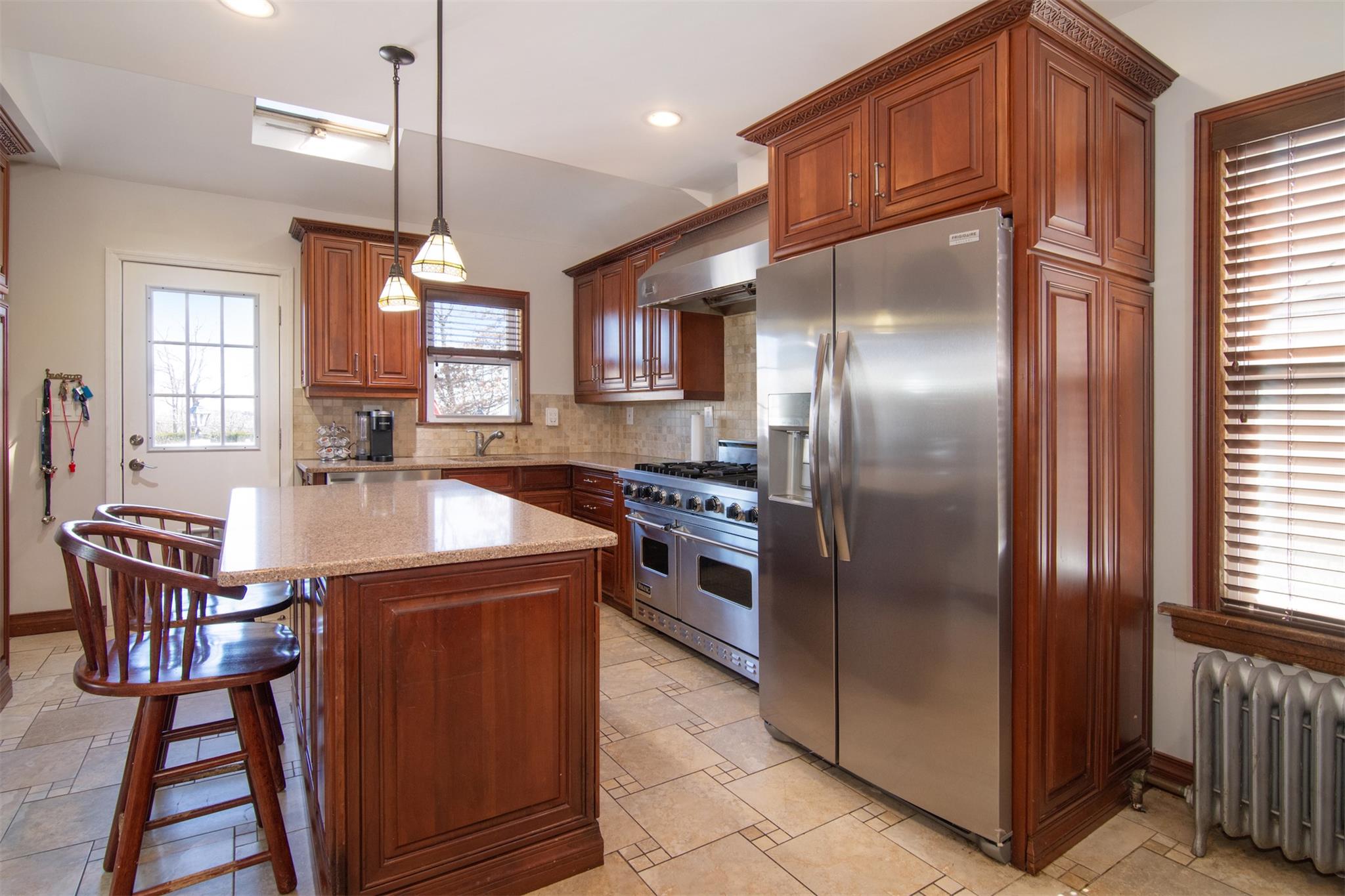 8 Kenilworth Road, Yonkers, New York image 5