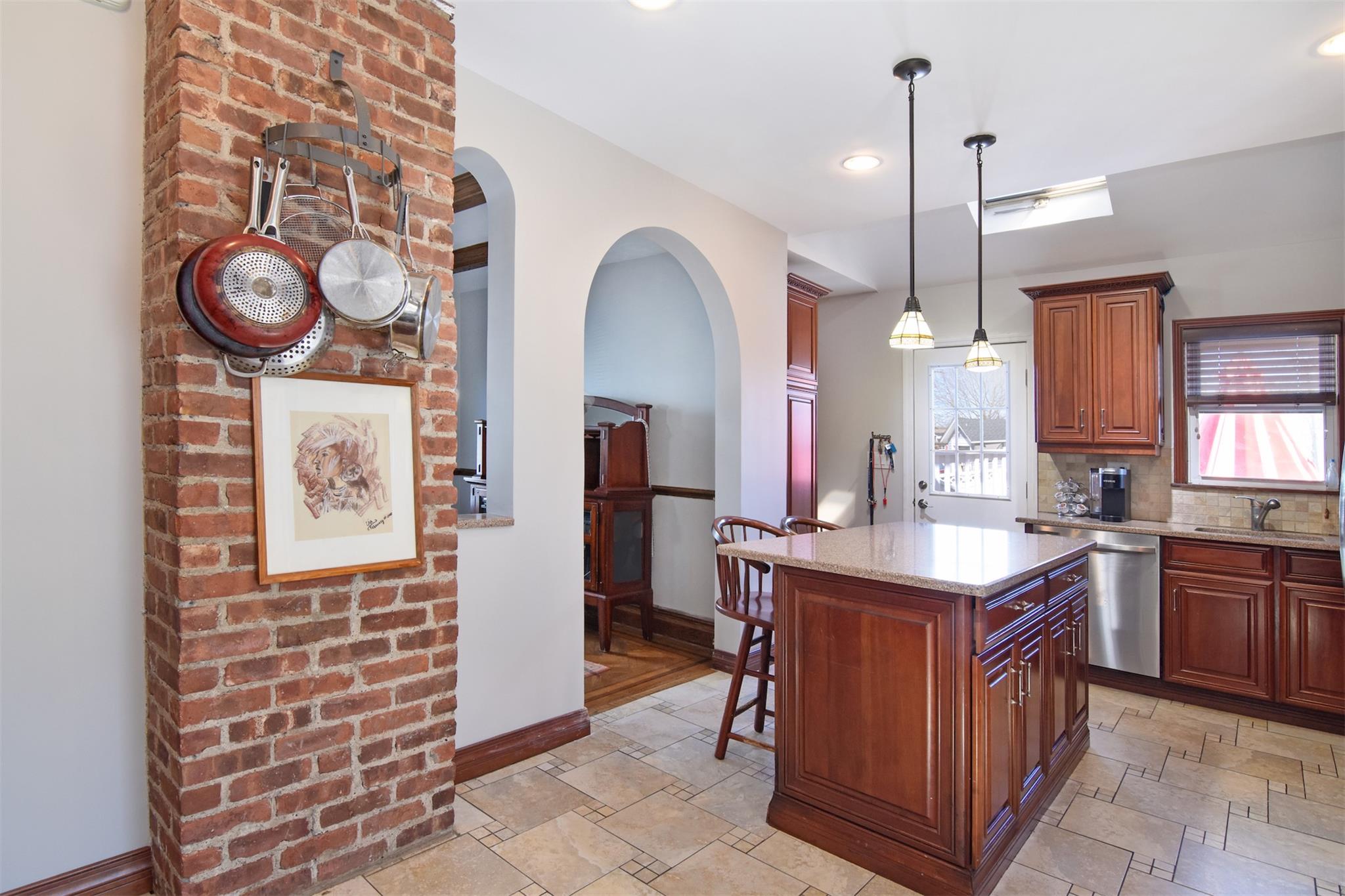8 Kenilworth Road, Yonkers, New York image 7