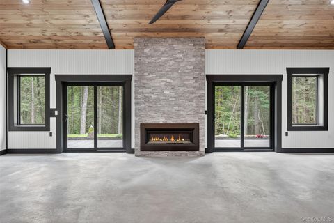 Tiny photo for 805 County Road 2, Accord, NY 12404 (MLS # 898273)