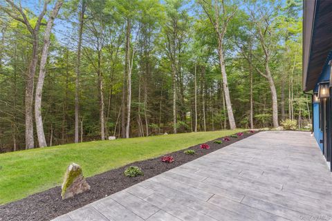 Tiny photo for 805 County Road 2, Accord, NY 12404 (MLS # 898273)
