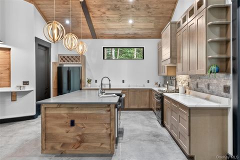 Tiny photo for 805 County Road 2, Accord, NY 12404 (MLS # 898273)
