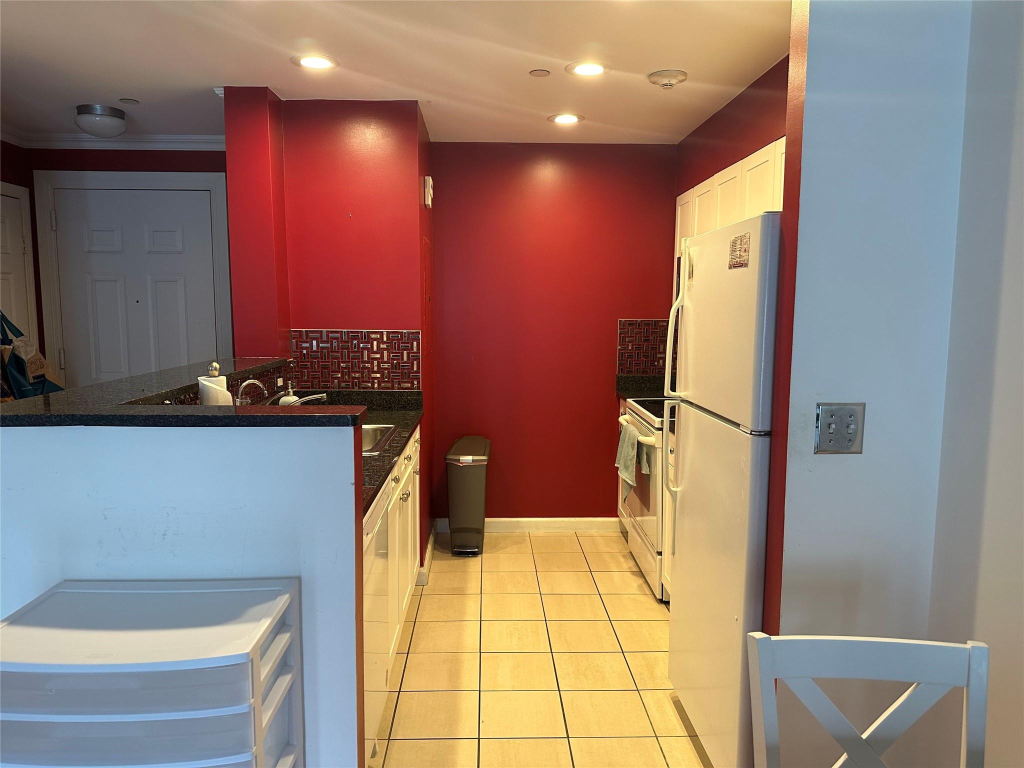 31 Greenridge Avenue 1P