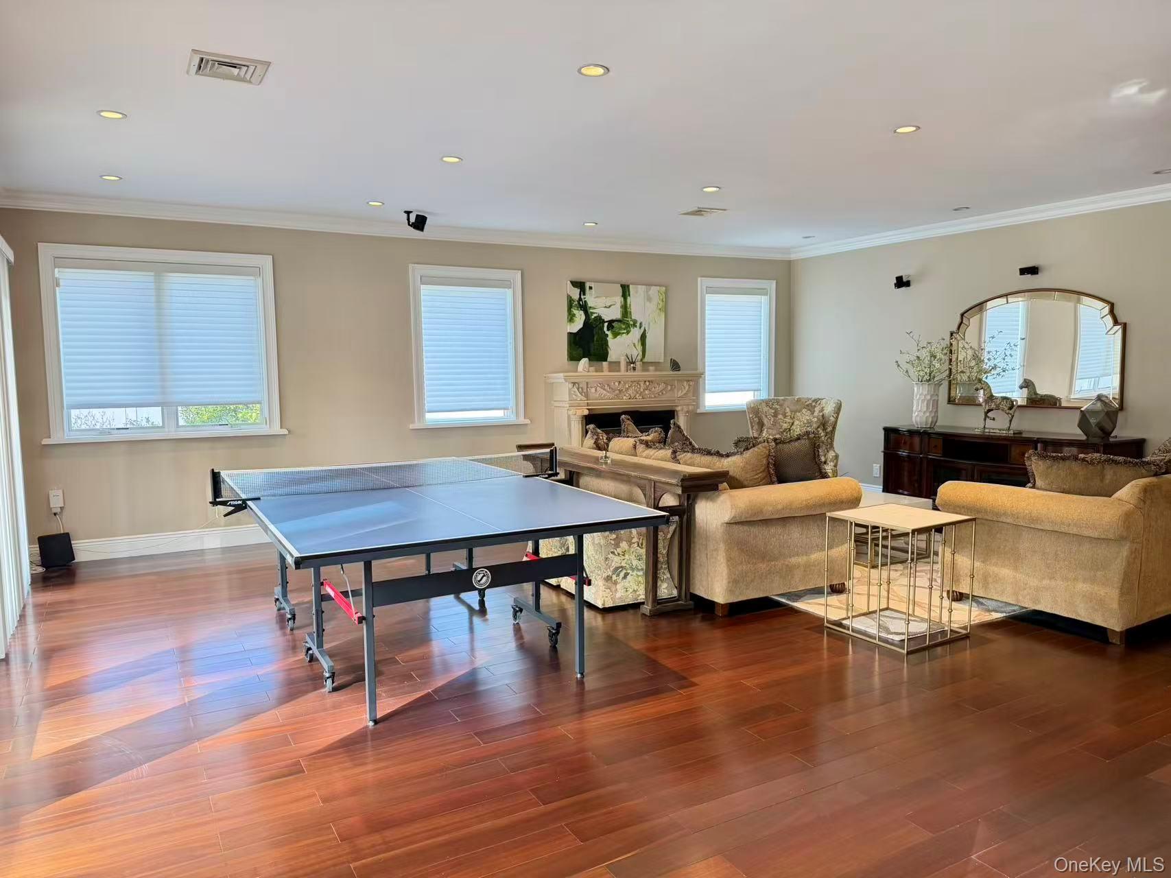 17 Livingston Avenue