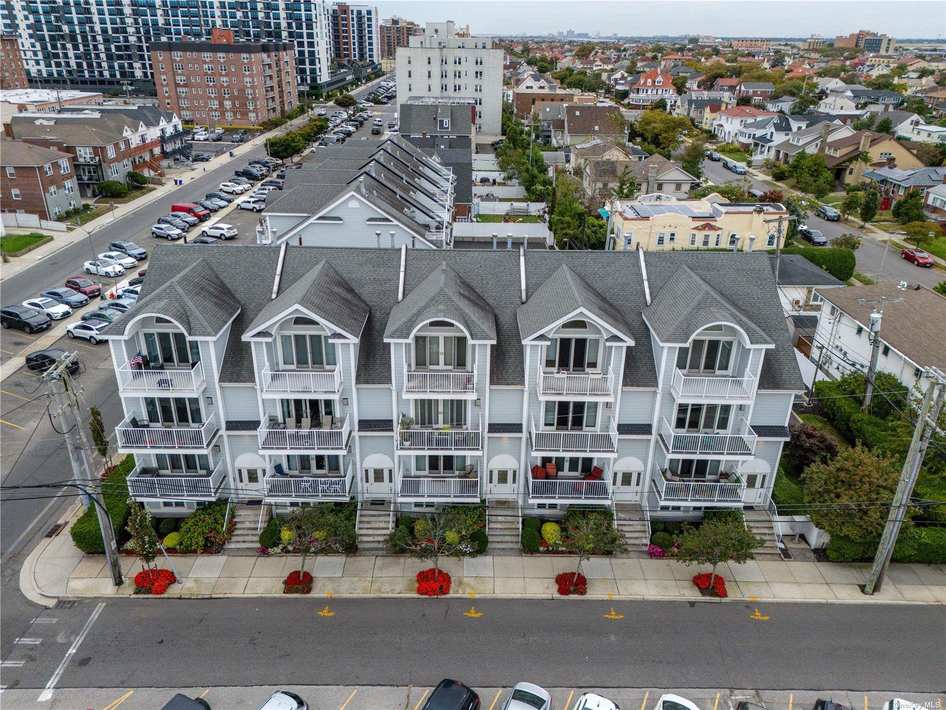 159 Monroe Boulevard #UPPER, Long Beach, New York image 2