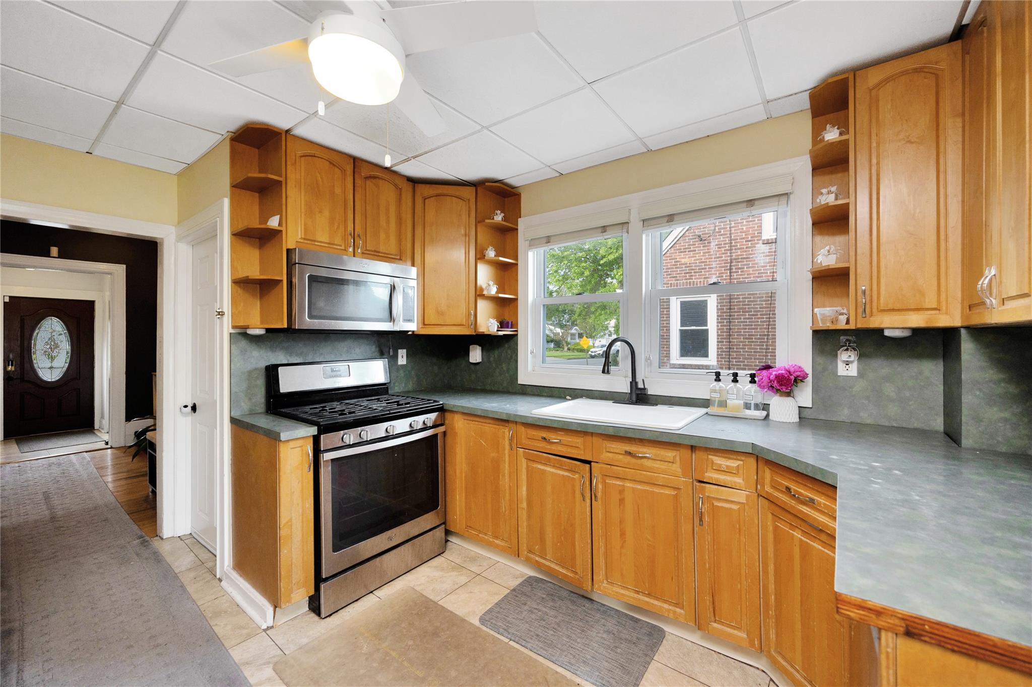 184 Prospect Street, Farmingdale, New York image 10