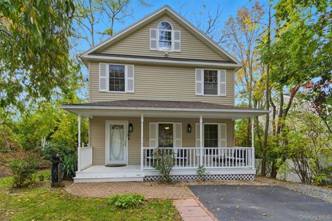 Photo of 58 Orchid Drive, Kings Park, NY 11754 (MLS # 927748)