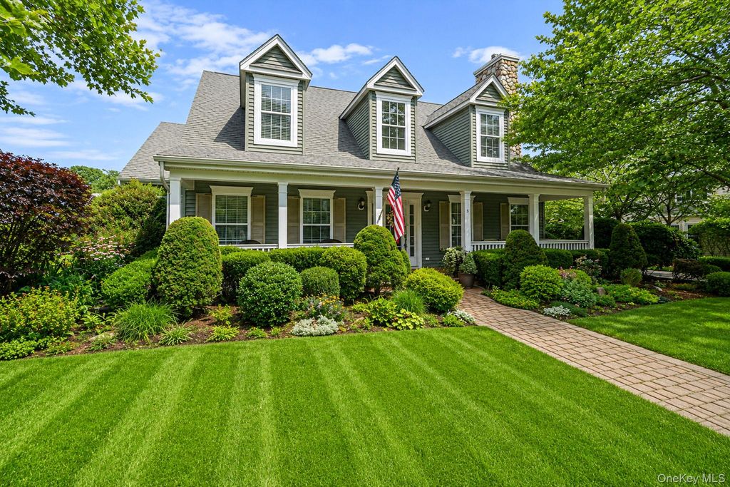 Photo of 5 Green Ash Street, Calverton, NY 11933 (MLS # 1027530)