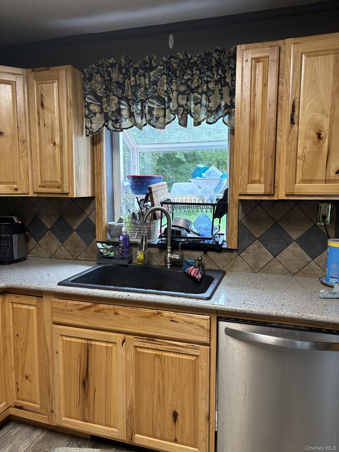 13 Cedar Lane