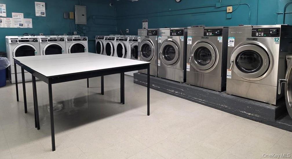 84-01 main street 207