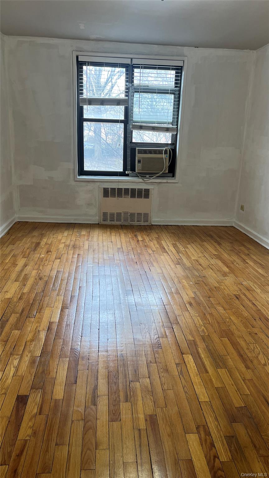 84-01 main street 207