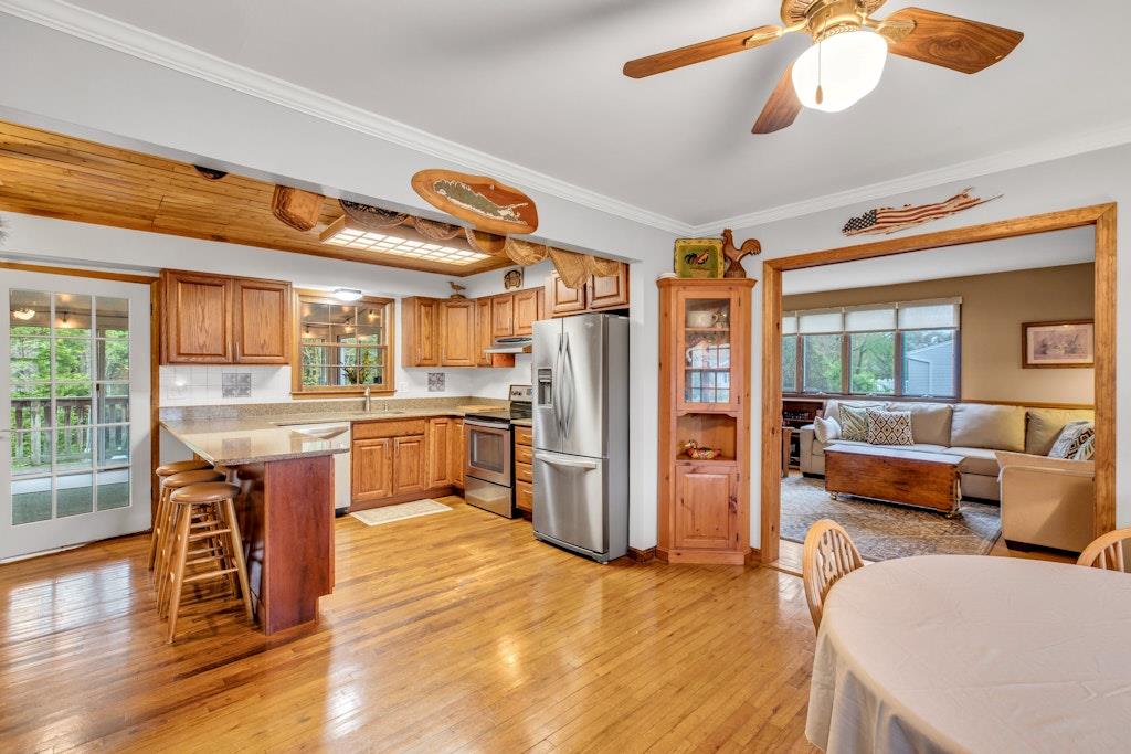 39 Wilson Street, Blue Point, New York image 11