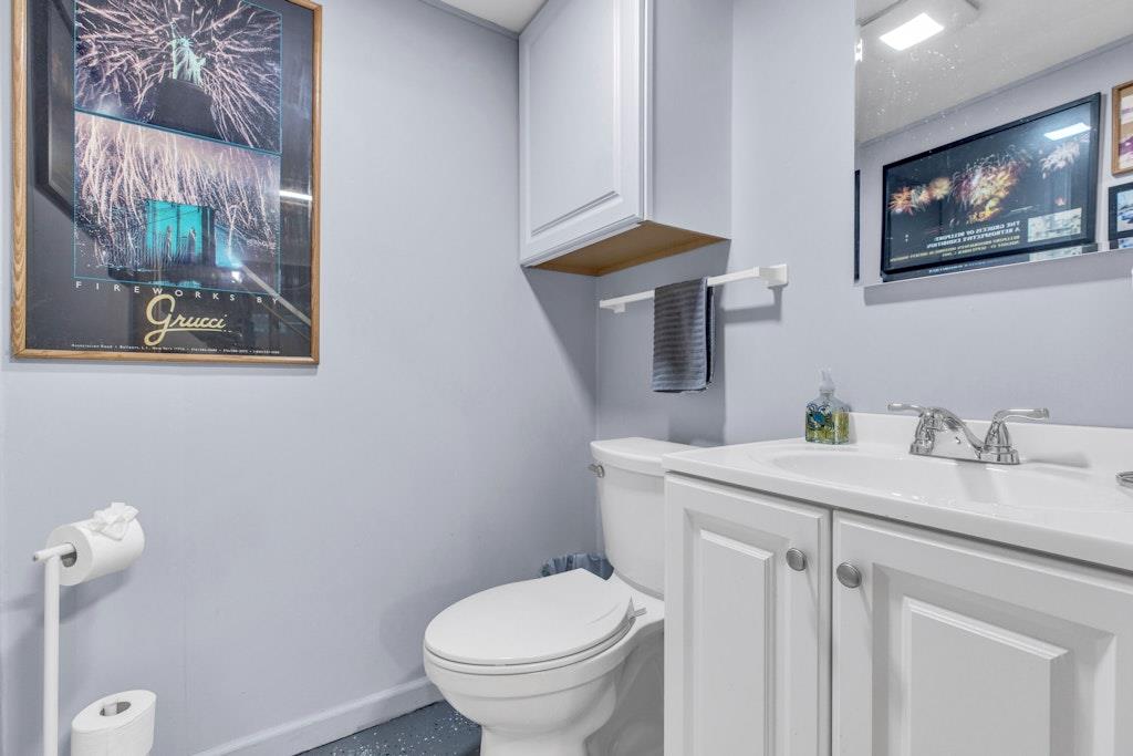 39 Wilson Street, Blue Point, New York image 33